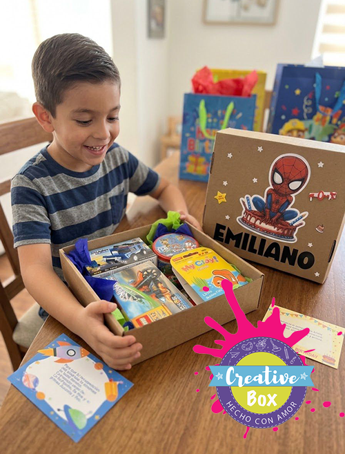 arma una caja de regalo personalizada para niños con elementos creativos y didacticos a domicilio arma una caja de regalo personalizada para niños con elementos creativos y didacticos a domicilio